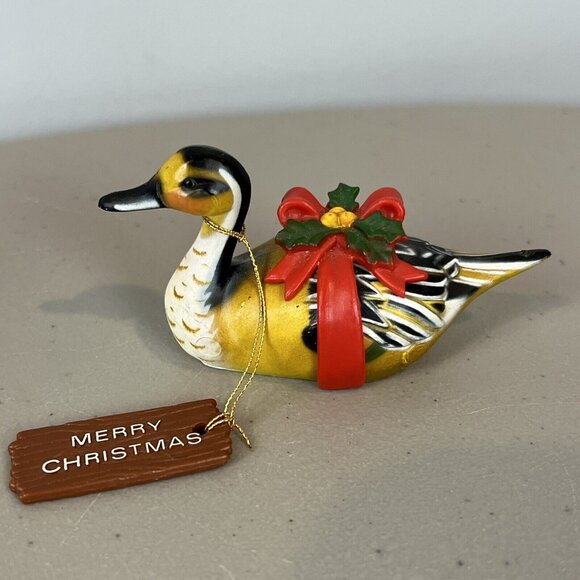 Enesco Yellow Duck Merry Christmas Ornament Happy Holiday Figurine Hong Kong Vtg - Picture 1 of 10